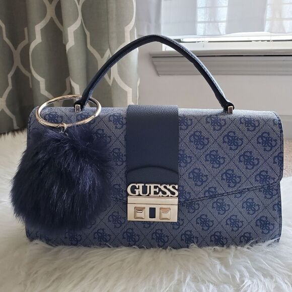 Guess Handbag - Picture 1 of 15